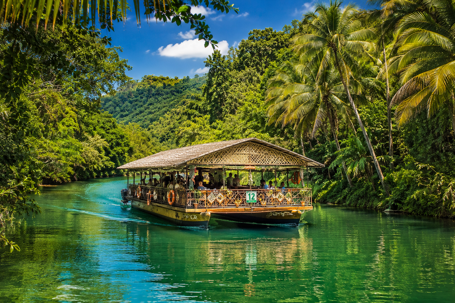 floating restuarant